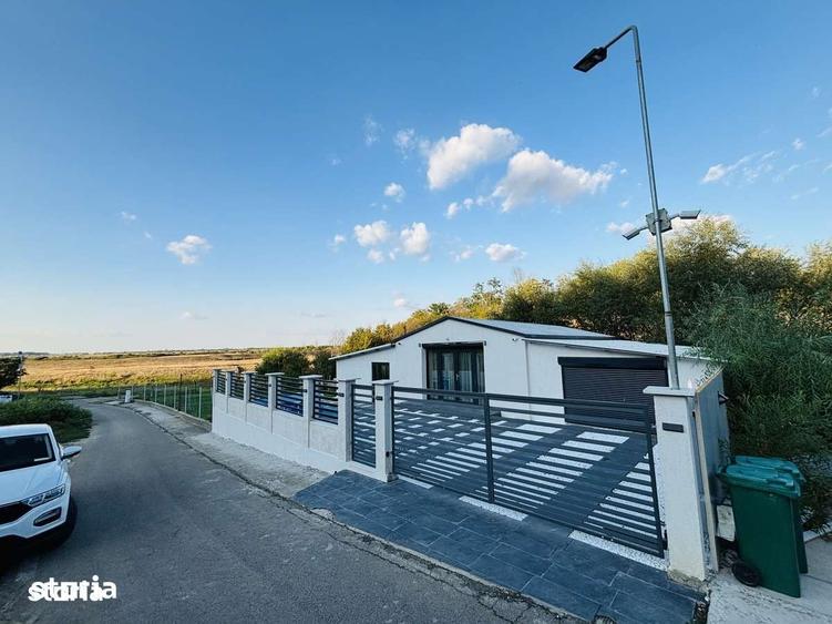 Casă cu 2 camere cu Teren 600 Mp în Comana