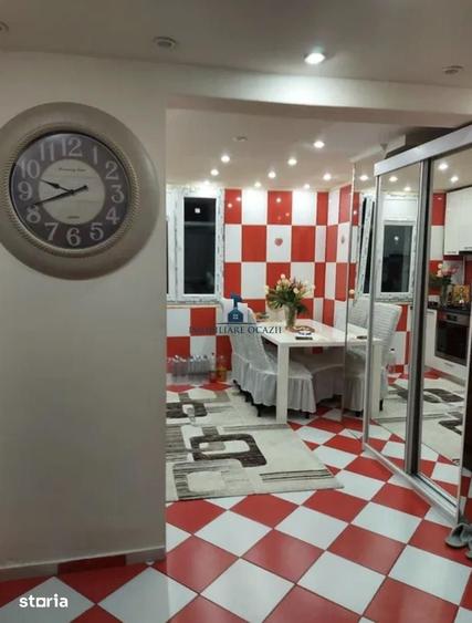 Apartament cu 3 camere decomandat, mobilat în Giurgiului