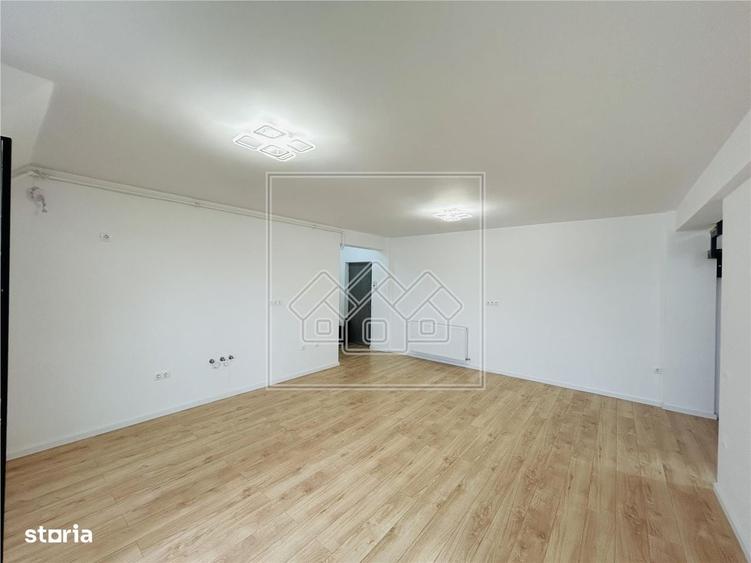 Ap finisat la cheie, 3 camere + pod, balcon - C. Arhitectilor - 7
