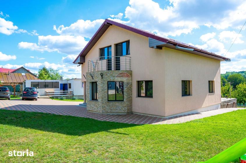 Casă cu 5 camere cu Teren 2082 Mp în Avrămeni