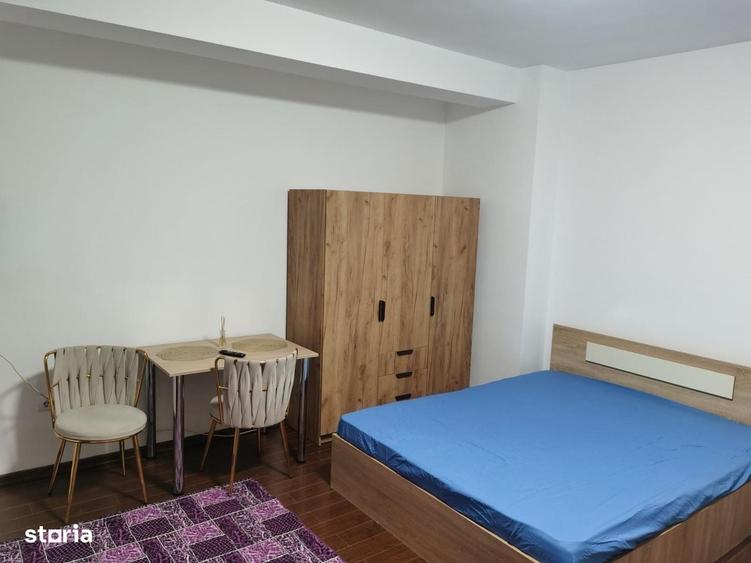 Garsoniera confortabila cu balcon si lift - 4
