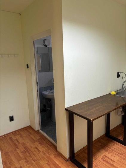 Inchiriere spatiu comercial la parter - 5