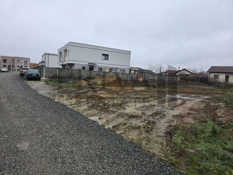 Teren Construcții intravilan de 649 mp, în Urseni