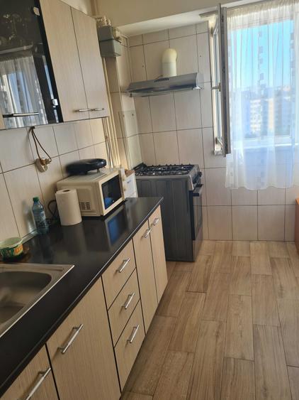 Apartament cu 2 camere semidecomandat în Rahova