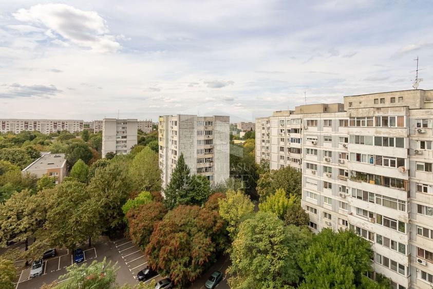 Apartament cu 3 camere decomandat, mobilat în Alexandru Obregia