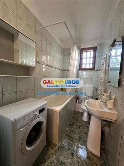 Apartament cu 2 camere decomandat, mobilat în Central