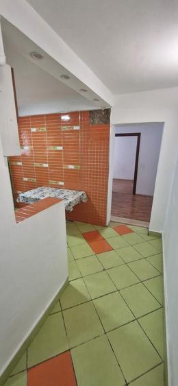 Apartament cu 2 camere semidecomandat în Prelungirea Ferentari