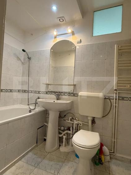 Garsonieră decomandată în Răcădău