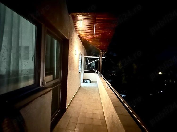Apartament cu 2 camere semidecomandat în Republicii