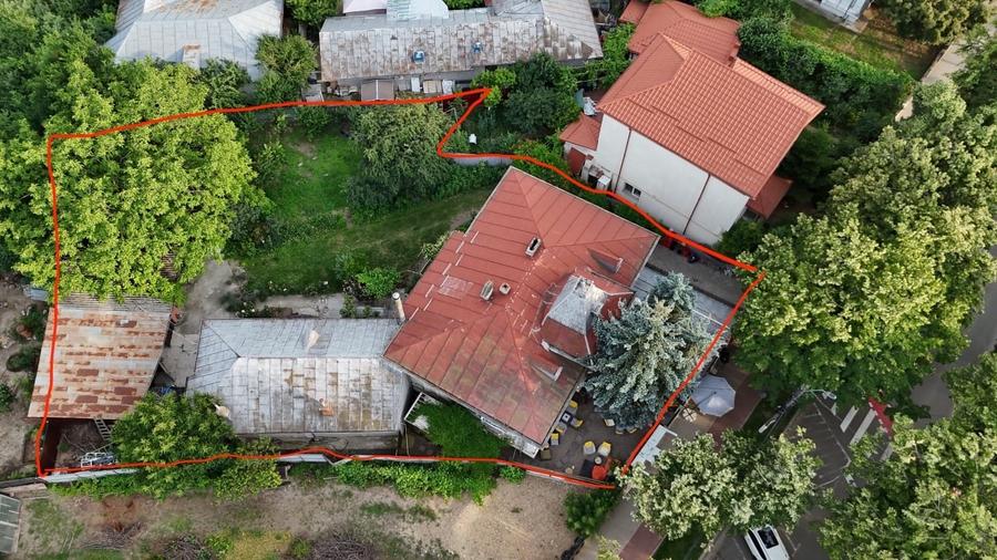 Spațiu comercial, de 1,100 mp, în Est