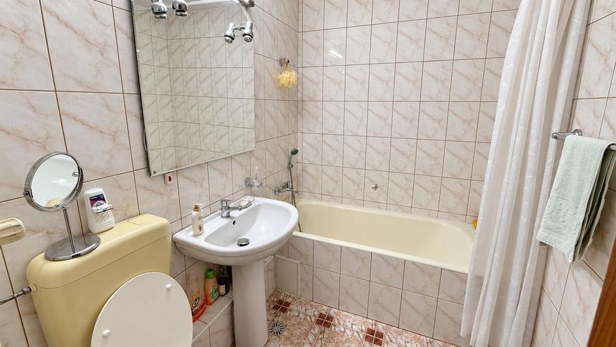 Apartament cu 2 camere decomandat, mobilat în Aviației