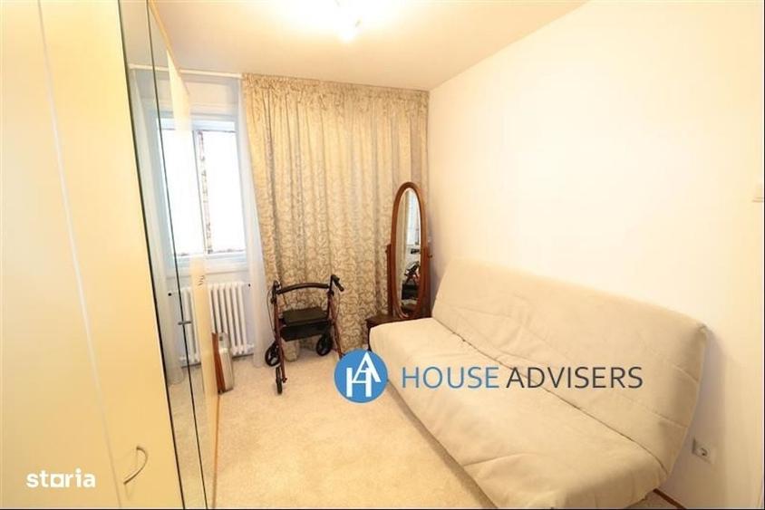 Apartament cu 3 camere în 1 Mai