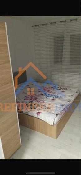 Apartament cu 2 camere semidecomandat, mobilat în Berceni