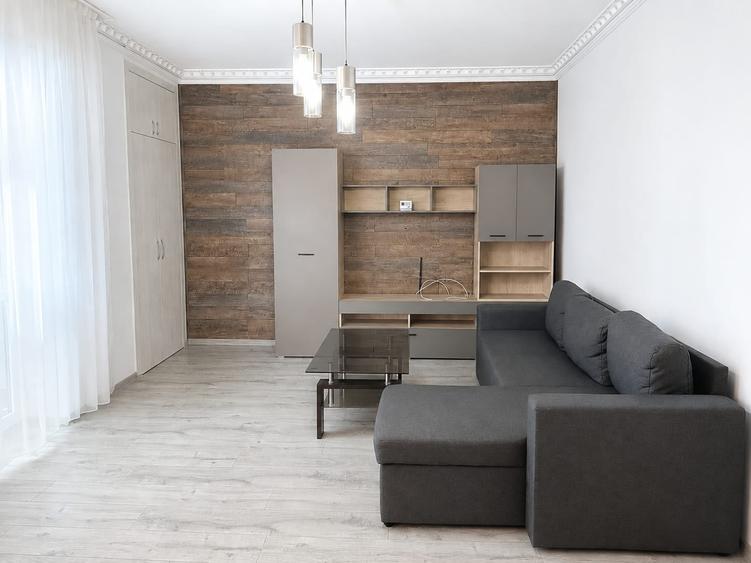 2 camere decomandat, Etaj 1 , Brașovul Vechi – Str. Simion Bărnuțiu - 1