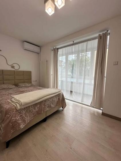 Apartament cu 2 camere semidecomandat, mobilat în Horea