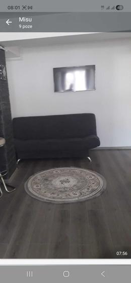 Garsonieră decomandată în Tractorul