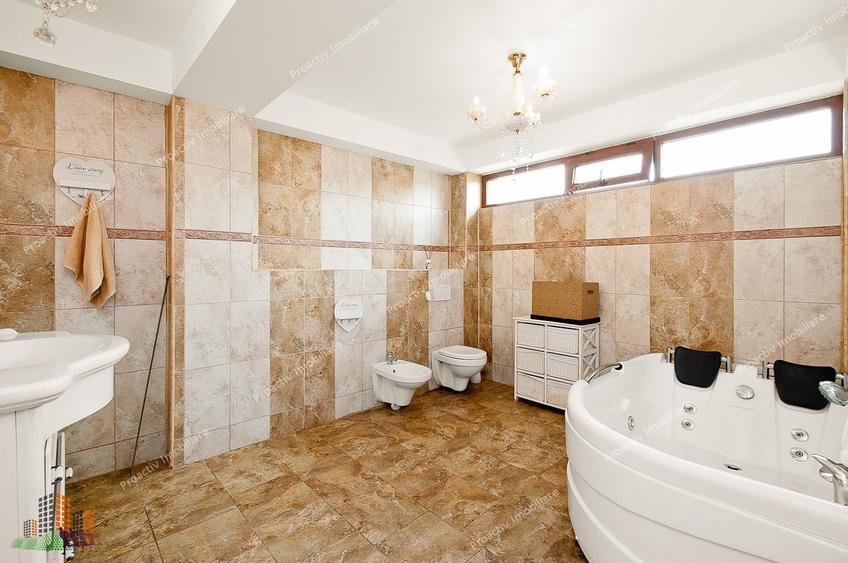 Casă individuală cu 4 camere cu Teren 834 Mp în Micro 14