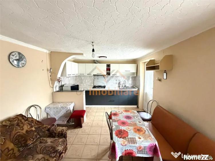 Casă cu 3 camere cu Teren 1081 Mp în Cadea