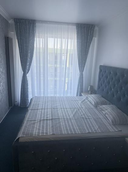 Inchieriez apartament Alezzi Beach Resort in prima linie. - 8