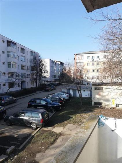 Apartament cu 2 camere decomandat, mobilat în Ultracentral