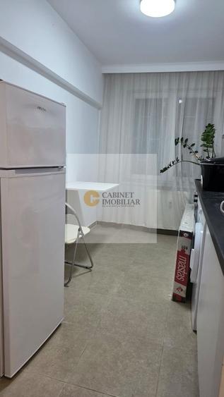 Apartament cu 2 camere decomandat, mobilat în Lujerului