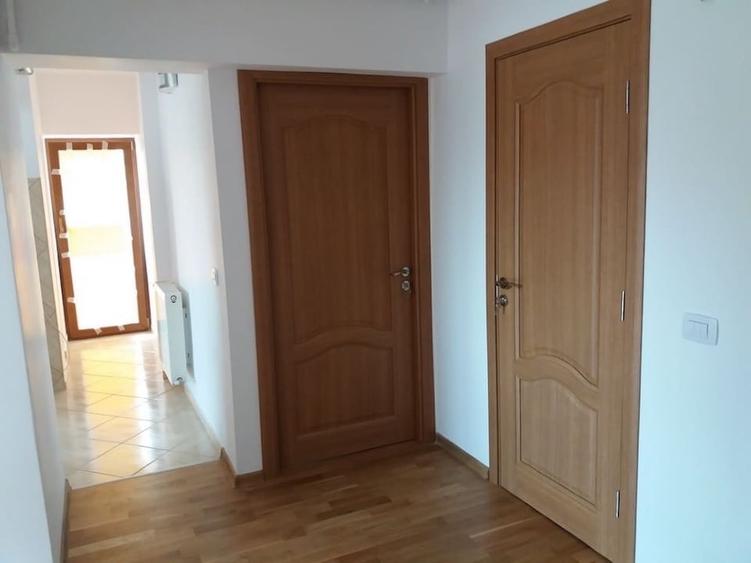 Apartament cu 2 camere decomandat, mobilat în Ultracentral