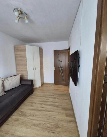 Garsonieră decomandată în Drumul Taberei