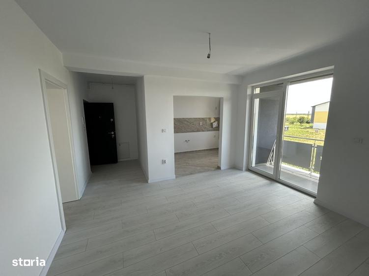 Apartament cu 3 camere decomandat în Giroc