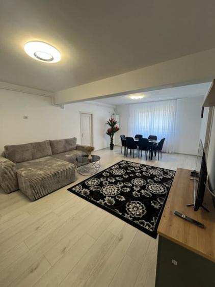 Apartament cu 2 camere decomandat în Nord