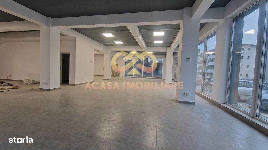 Spațiu comercial, de 277 mp, în Miroslava