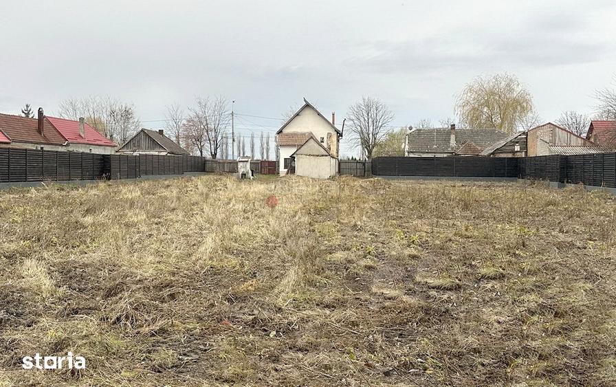 Casă cu 3 camere cu Teren 3233 Mp în Prejmer