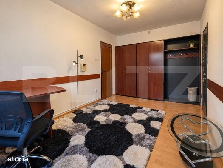 Apartament cu 3 camere decomandat în Deve