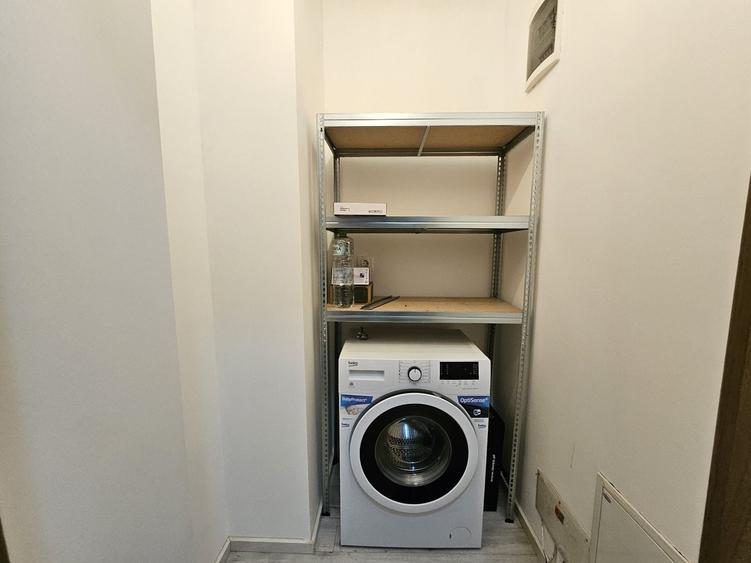 Apartament cu 2 camere semidecomandat, mobilat în Bună Ziua