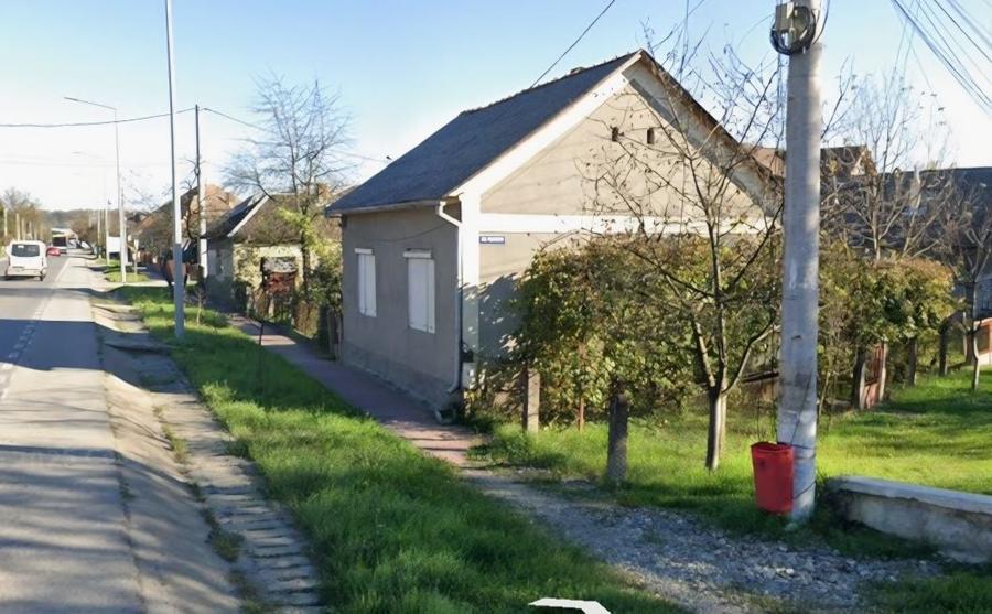 Casă cu 3 camere în Beclean