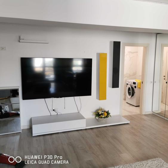 Apartament cu 3 camere decomandat în Valea Lupului