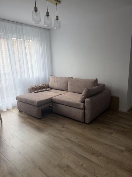 Apartament cu 2 camere decomandat în Florești