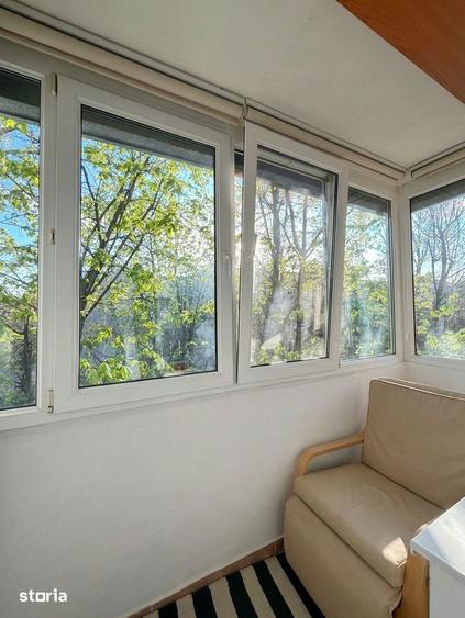 Apartament cu 4 camere decomandat, mobilat în Aradului