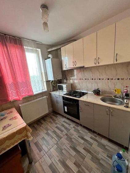 Dambovita - 2 Camere - Etaj intermediar cu LIFT - Centrala p - 5