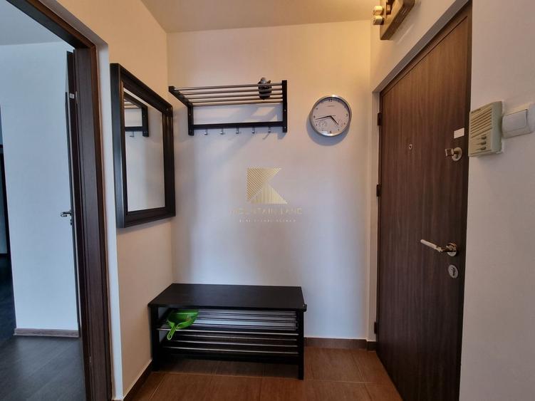 Apartament cu 3 camere semidecomandat în Gării