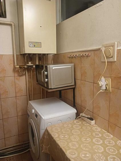 Garsonieră decomandată în Central