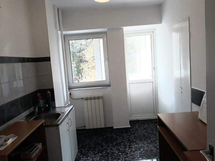 Apartament cu 2 camere decomandat în Unirii