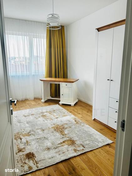 Apartament cu 3 camere în Lazaret