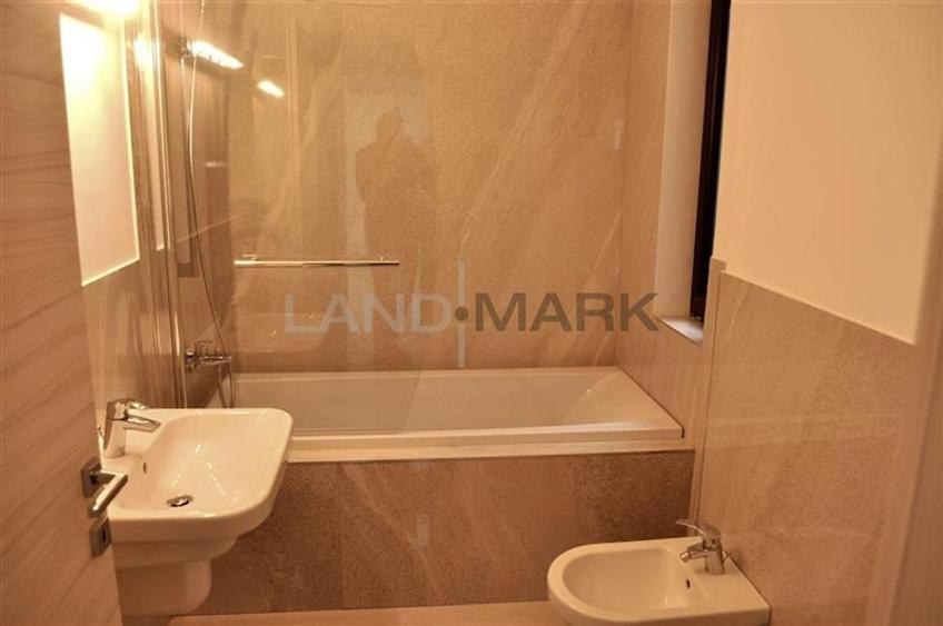 Apartament cu 3 camere decomandat în Bălcescu