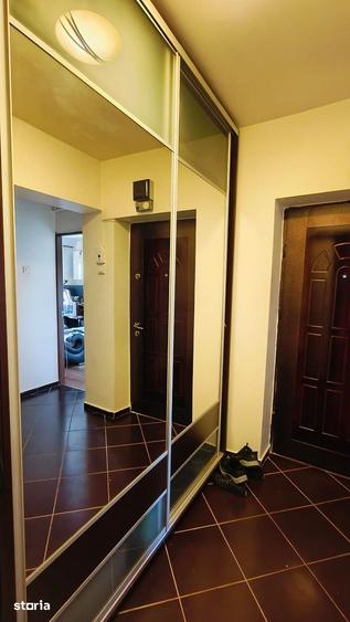 Apartament cu 3 camere decomandat în Frumoasa
