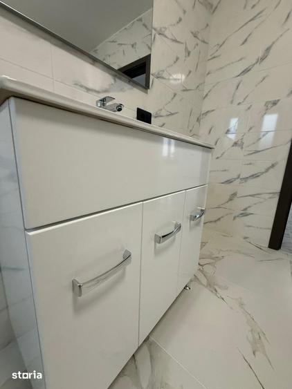Casă cu 3 camere cu Teren 350 Mp în Letea Veche