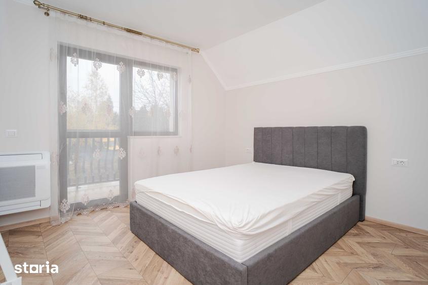 Casă cu 5 camere cu Teren 350 Mp în Podu Roș