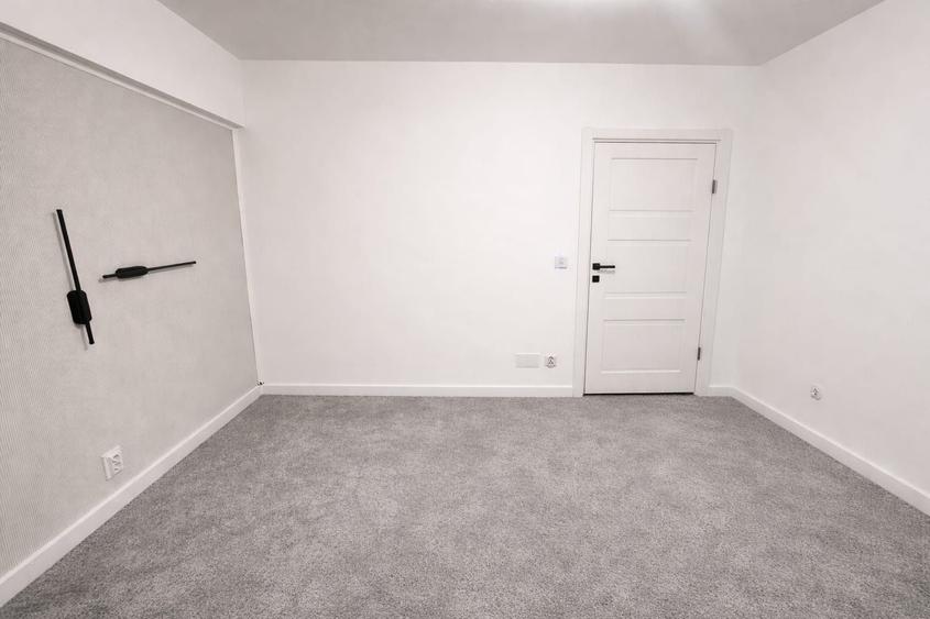 Apartament cu 3 camere decomandat în Alexandru cel Bun