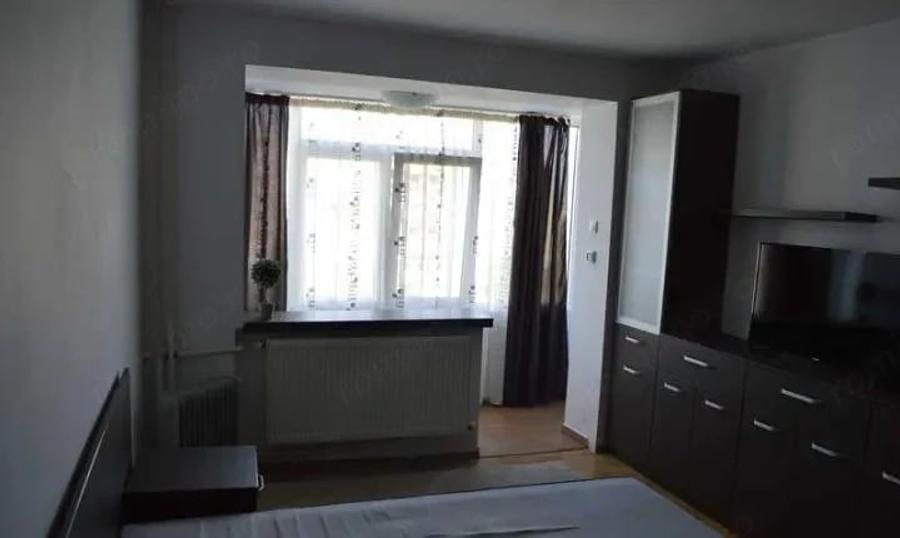 Apartament cu 3 camere zona Tineretului - 1