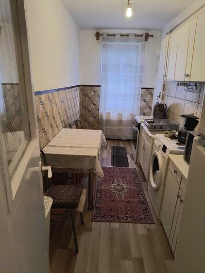 Apartament cu 2 camere decomandat în Drumul Carului