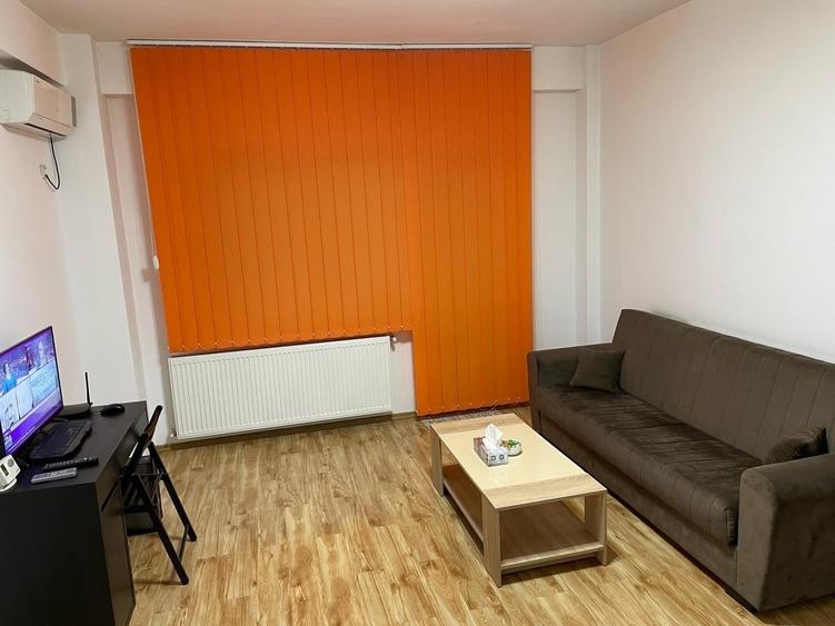 Apartament cu 2 camere decomandat în Dobroești